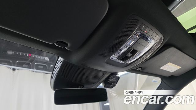 Mercedes-Benz GLS-Class 2022 — photo 26