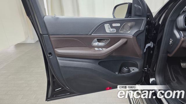 Mercedes-Benz GLS-Class 2022 — photo 14