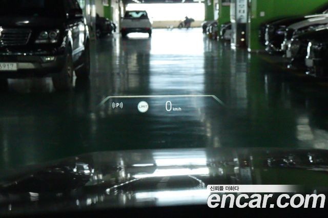 BMW 5-Series 2024 — photo 12
