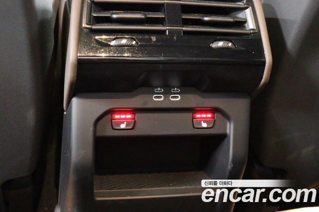 BMW 5-Series 2024 — photo 18