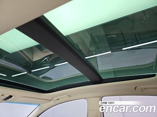 Kia K7 2016 — photo 16