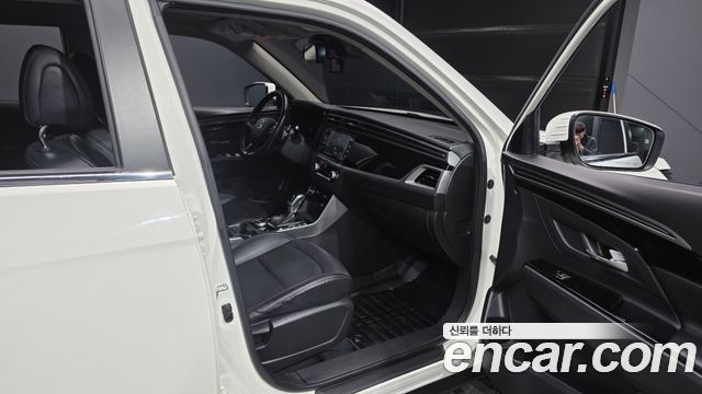 KG Mobility KORANDO 2022 — photo 17