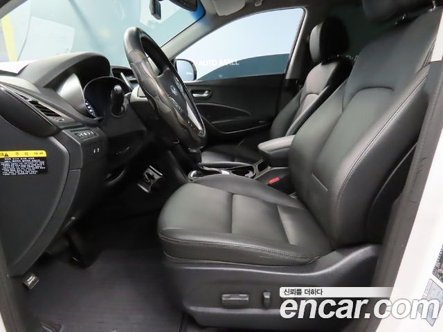 Hyundai Santafe 2016 — photo 6