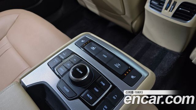 Genesis G80 2020 — photo 20