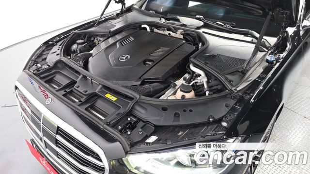 Mercedes-Benz S-Class 2021 — photo 6