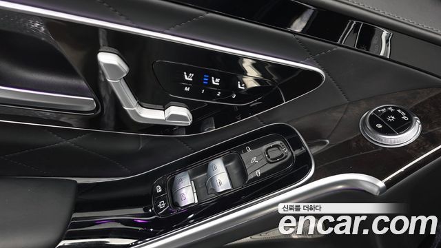Mercedes-Benz S-Class 2021 — photo 25