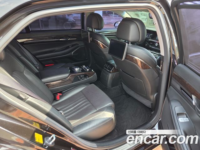 Genesis EQ900 2018 — photo 16