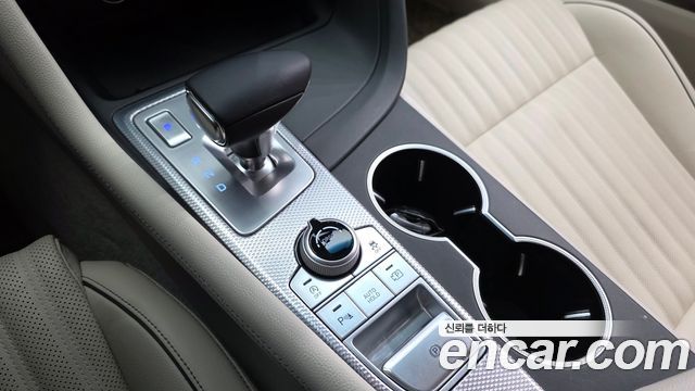 Genesis G70 2022 — photo 12