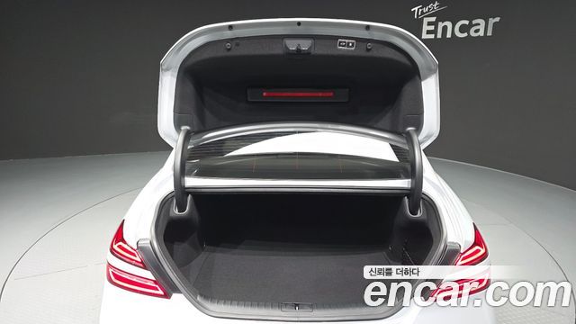 Genesis G70 2022 — photo 26