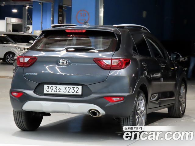 Kia Stonic 2020 — photo 2