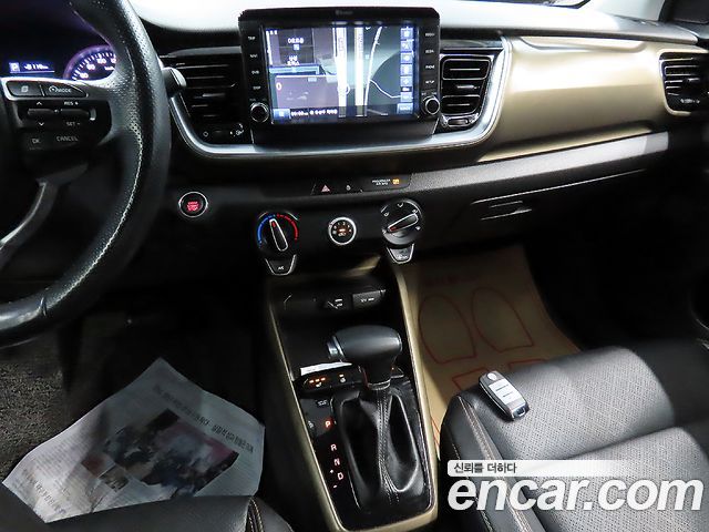 Kia Stonic 2020 — photo 11