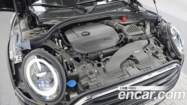 Mini Clubman 2024 — photo 6