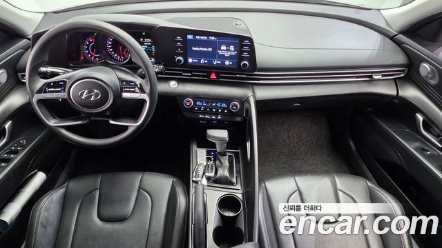 Hyundai AVANTE 2023 — photo 10