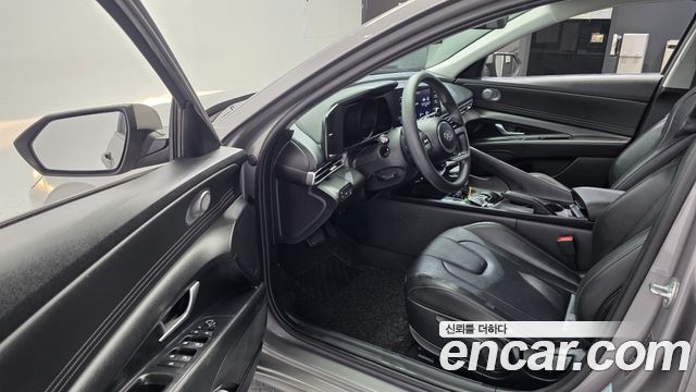 Hyundai AVANTE 2023 — photo 13