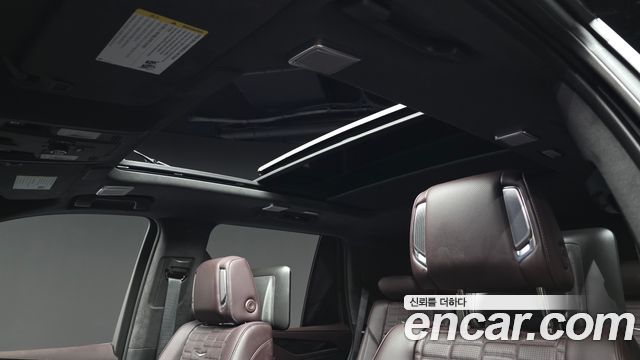 Cadillac Escalade 2023 — photo 27