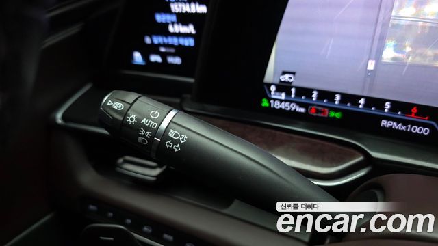 Cadillac Escalade 2023 — photo 30