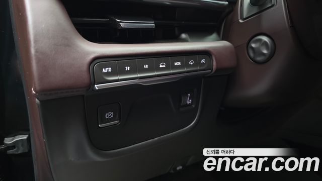 Cadillac Escalade 2023 — photo 33