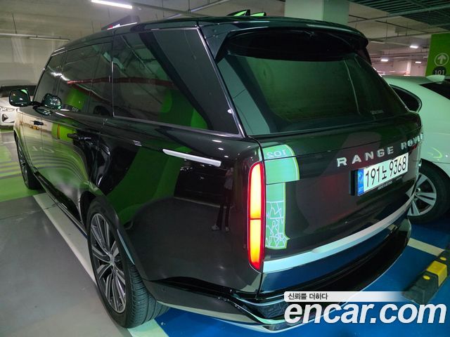Land Rover Range Rover 2023 — photo 3