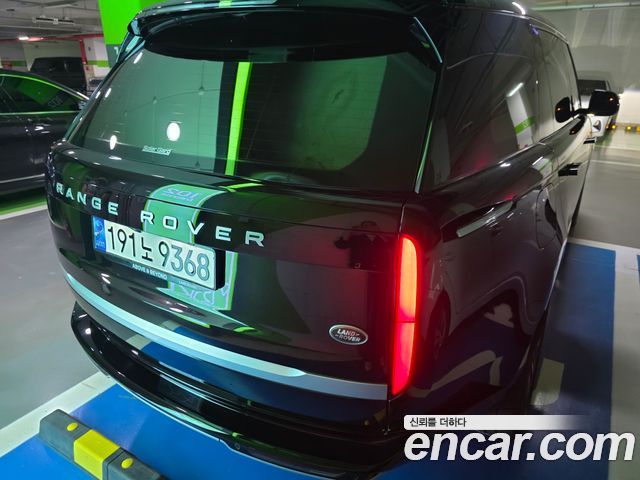 Land Rover Range Rover 2023 — photo 4
