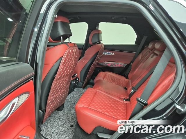 Genesis GV70 2022 — photo 13