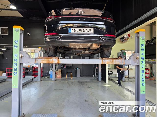Hyundai AVANTE 2021 — photo 2