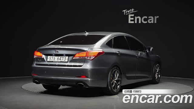 Hyundai i40 2012 — photo 2