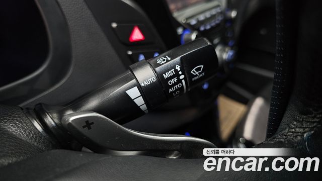 Hyundai i40 2012 — photo 31