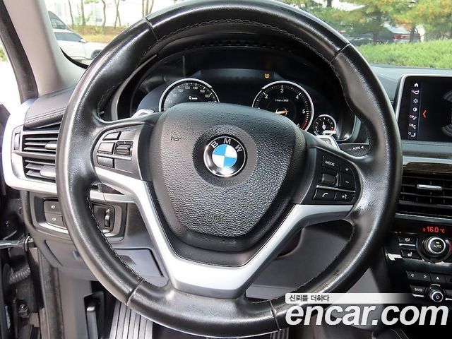 BMW X6 2018 — photo 10