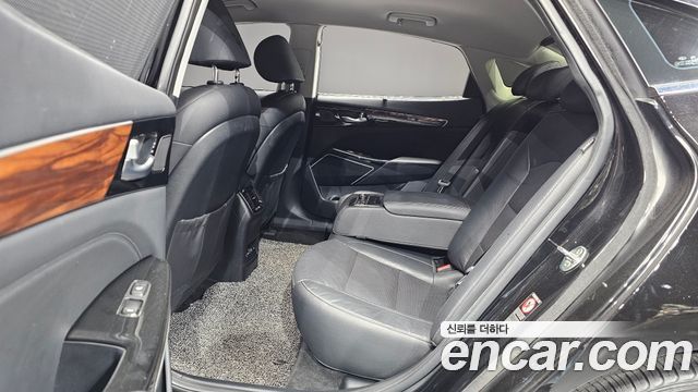 Kia K7 2017 — photo 11