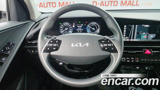 Kia Niro 2023 — photo 9