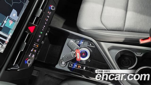Kia Niro 2023 — photo 14