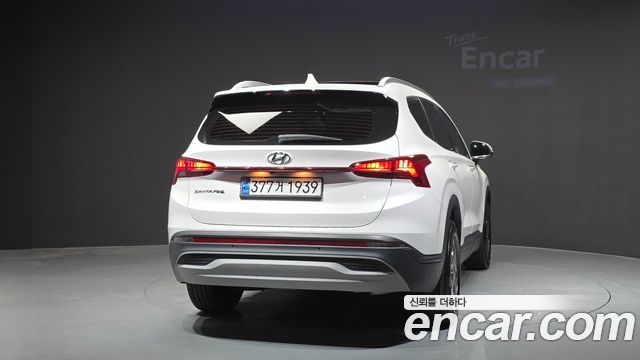 Hyundai Santafe 2022 — photo 4