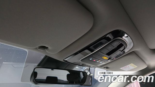 Hyundai Santafe 2022 — photo 17