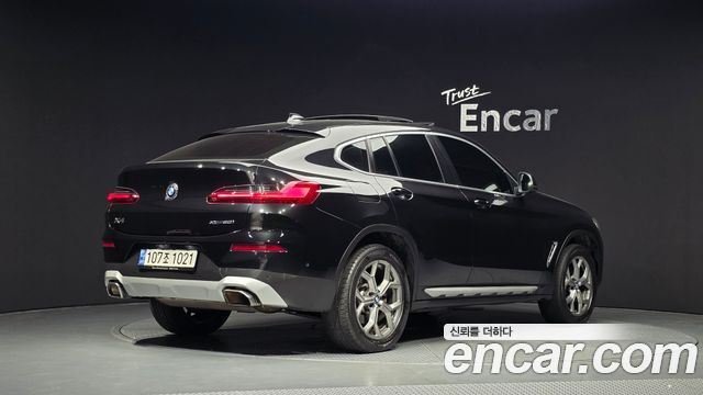 BMW X4 2022 — photo 2