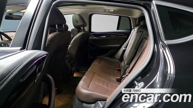 BMW X4 2022 — photo 17