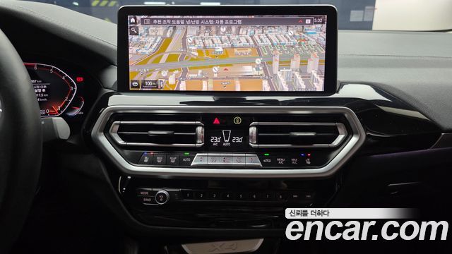 BMW X4 2022 — photo 21