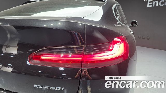 BMW X4 2022 — photo 9