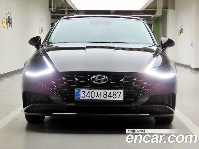 Hyundai Sonata 2022 — photo 2