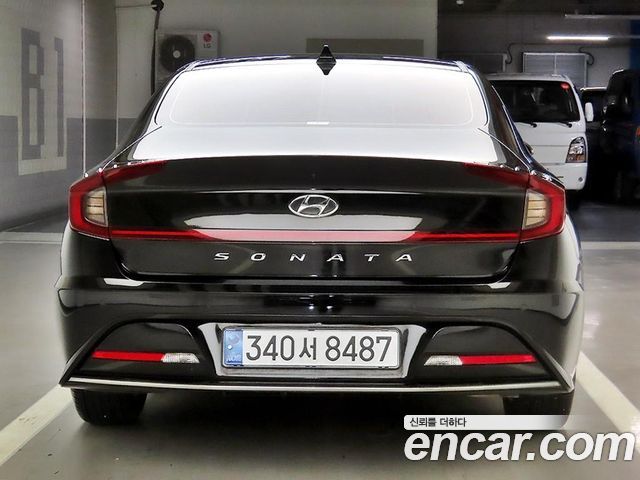 Hyundai Sonata 2022 — photo 3