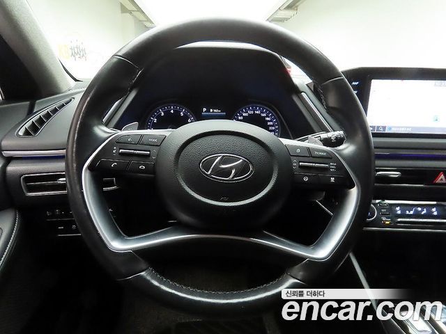 Hyundai Sonata 2022 — photo 7