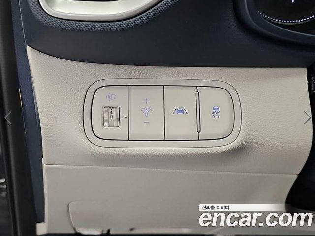 Hyundai Venue 2020 — photo 17
