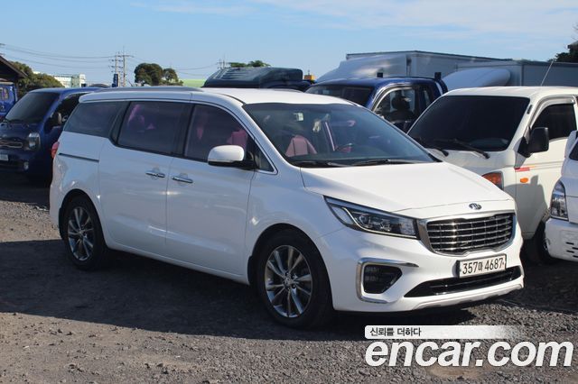Kia Canival 2019 — photo 3