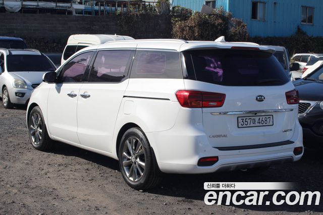 Kia Canival 2019 — photo 5
