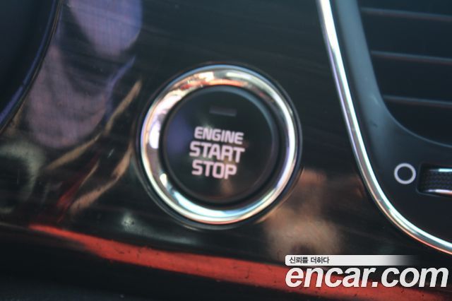 Kia Canival 2019 — photo 18