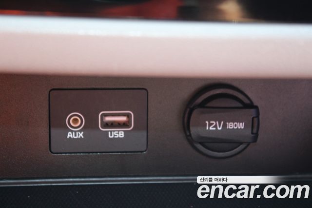 Kia Canival 2019 — photo 19