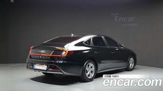 Hyundai Sonata 2023 — photo 2