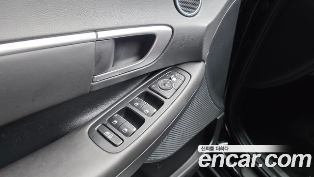 Hyundai Sonata 2023 — photo 14