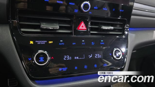 Hyundai Ioniq 2020 — photo 24