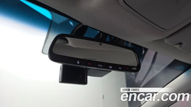 Hyundai Ioniq 2020 — photo 25