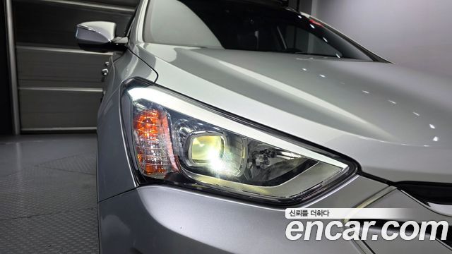 Hyundai Santafe 2013 — photo 8